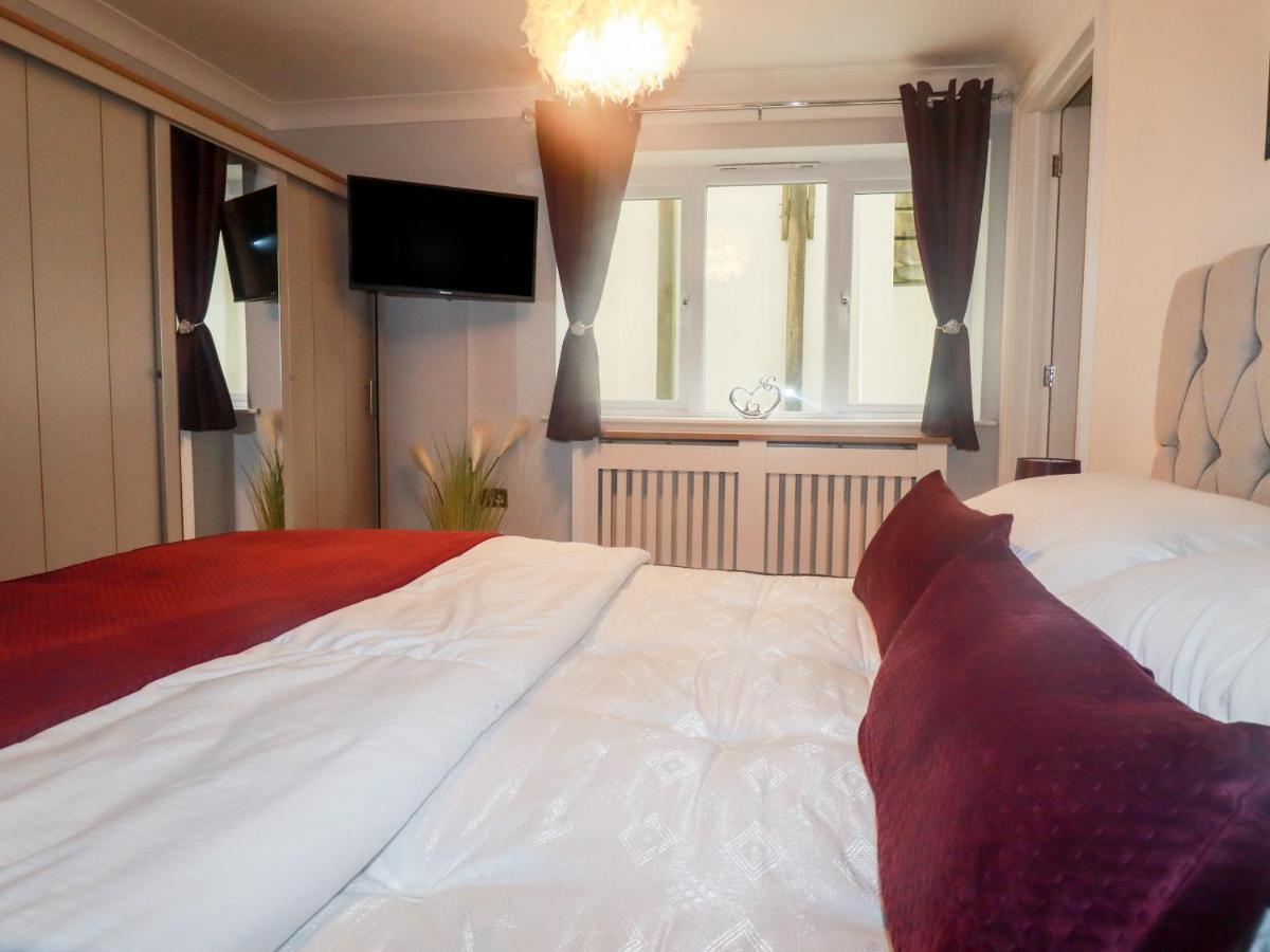 Flat 2 Apartman New Quay Kültér fotó